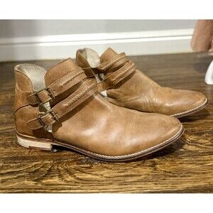 Free People Braeburn Brown Distressed Leather Buckle Ankle Boot Womens Sz 9.5/40